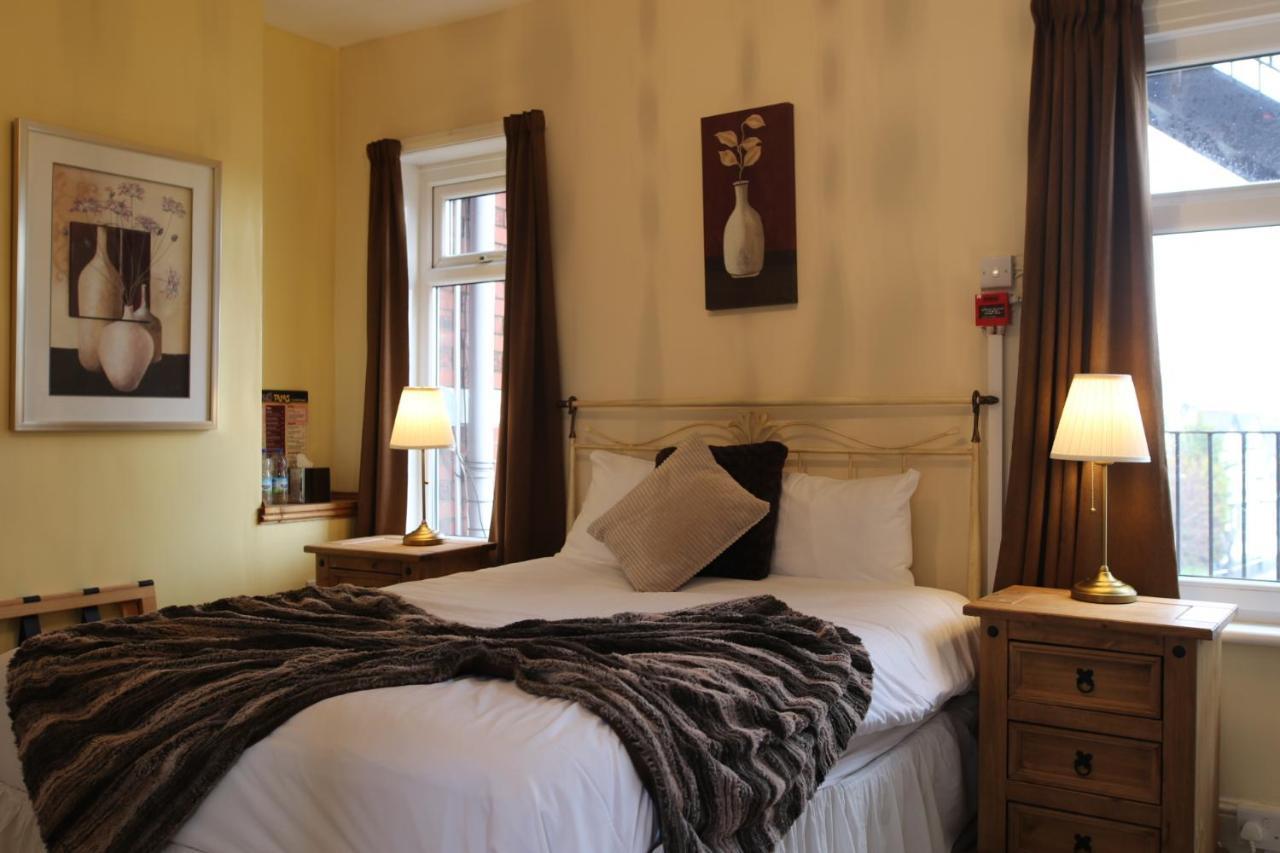 בארי Aberthaw House Hotel מראה חיצוני תמונה