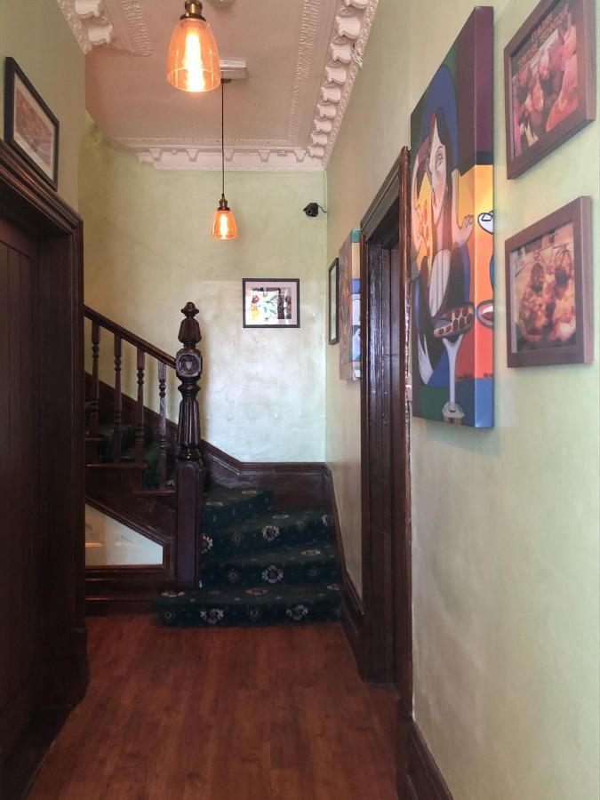 בארי Aberthaw House Hotel מראה חיצוני תמונה