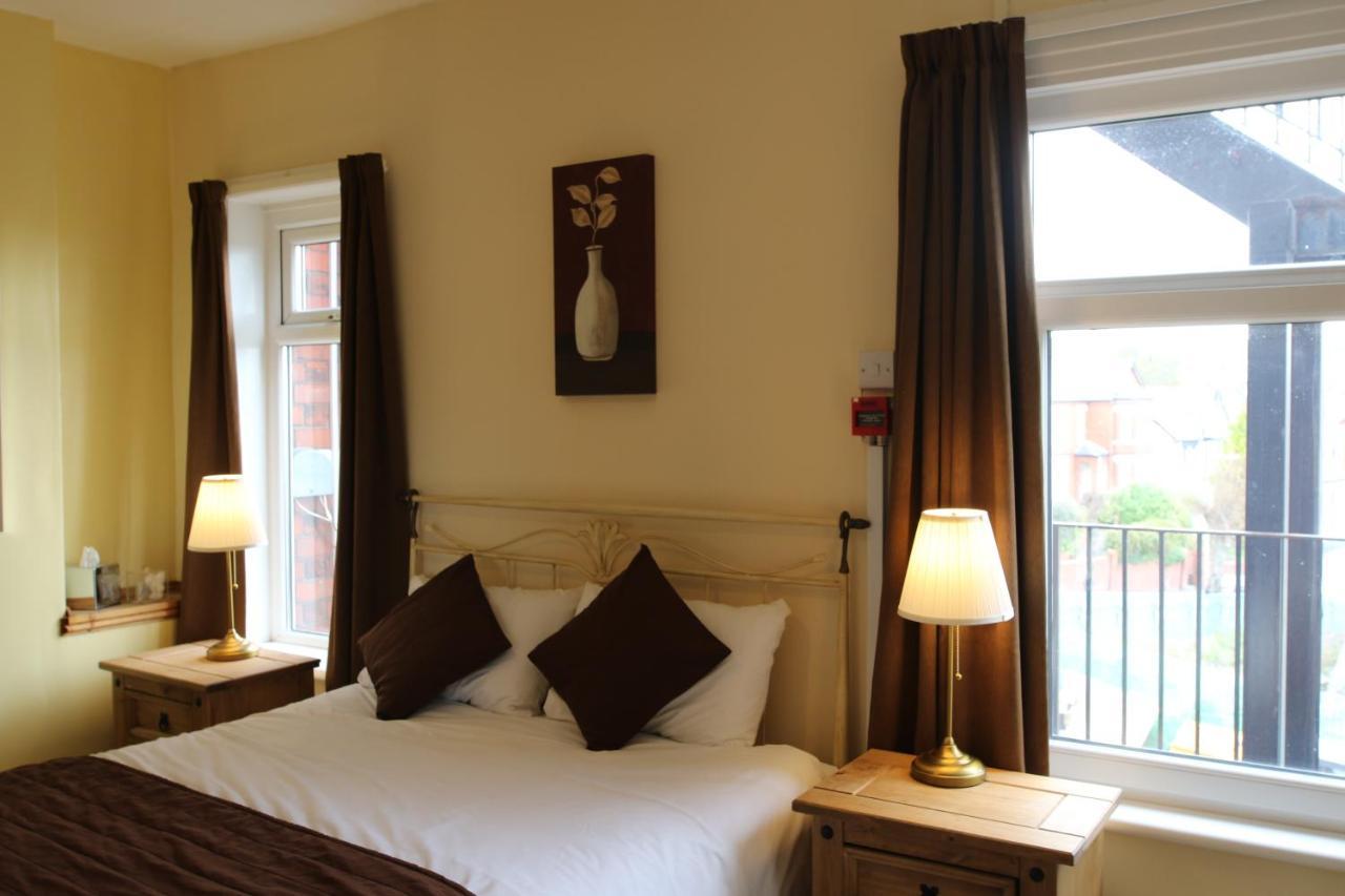 בארי Aberthaw House Hotel מראה חיצוני תמונה