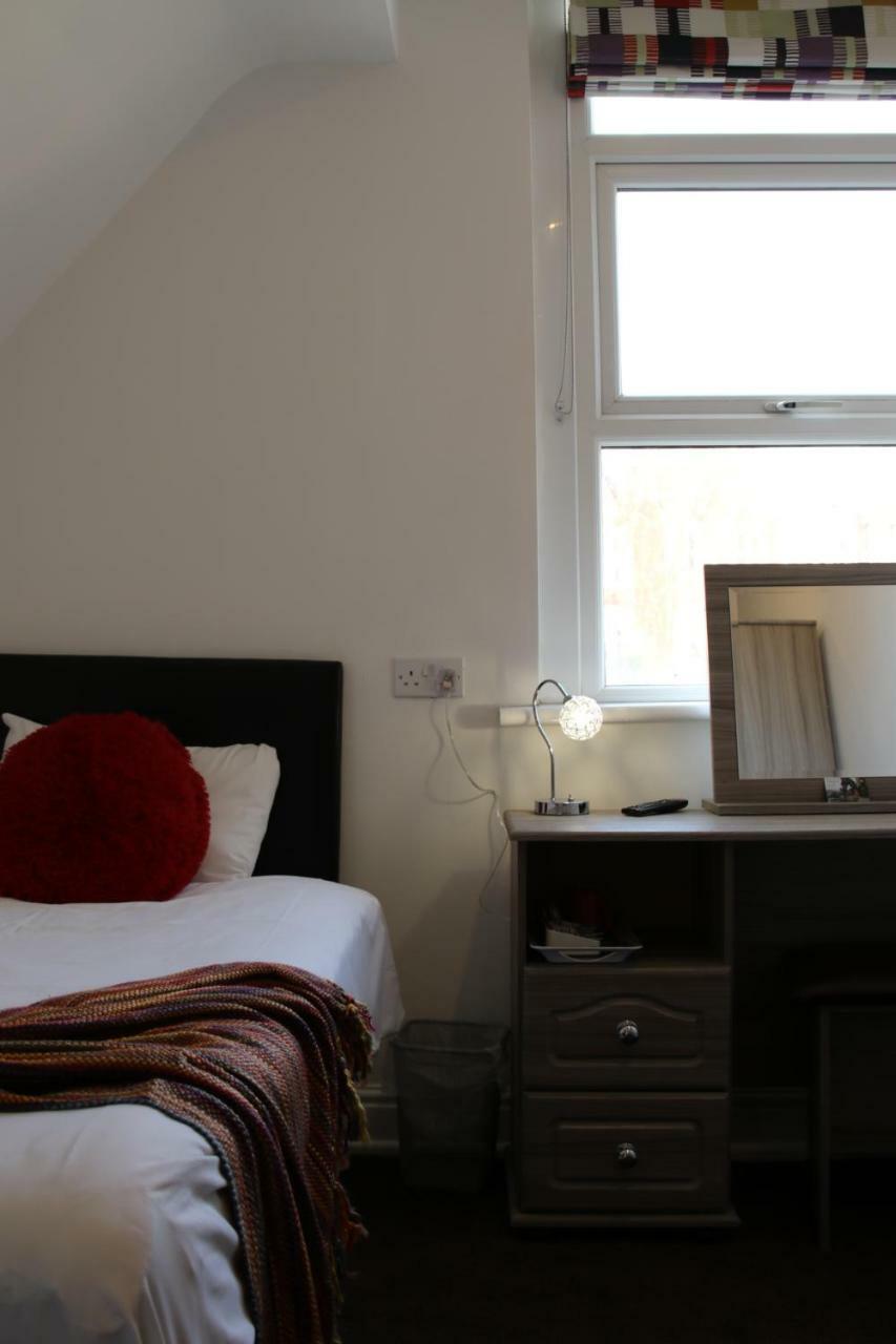 בארי Aberthaw House Hotel מראה חיצוני תמונה
